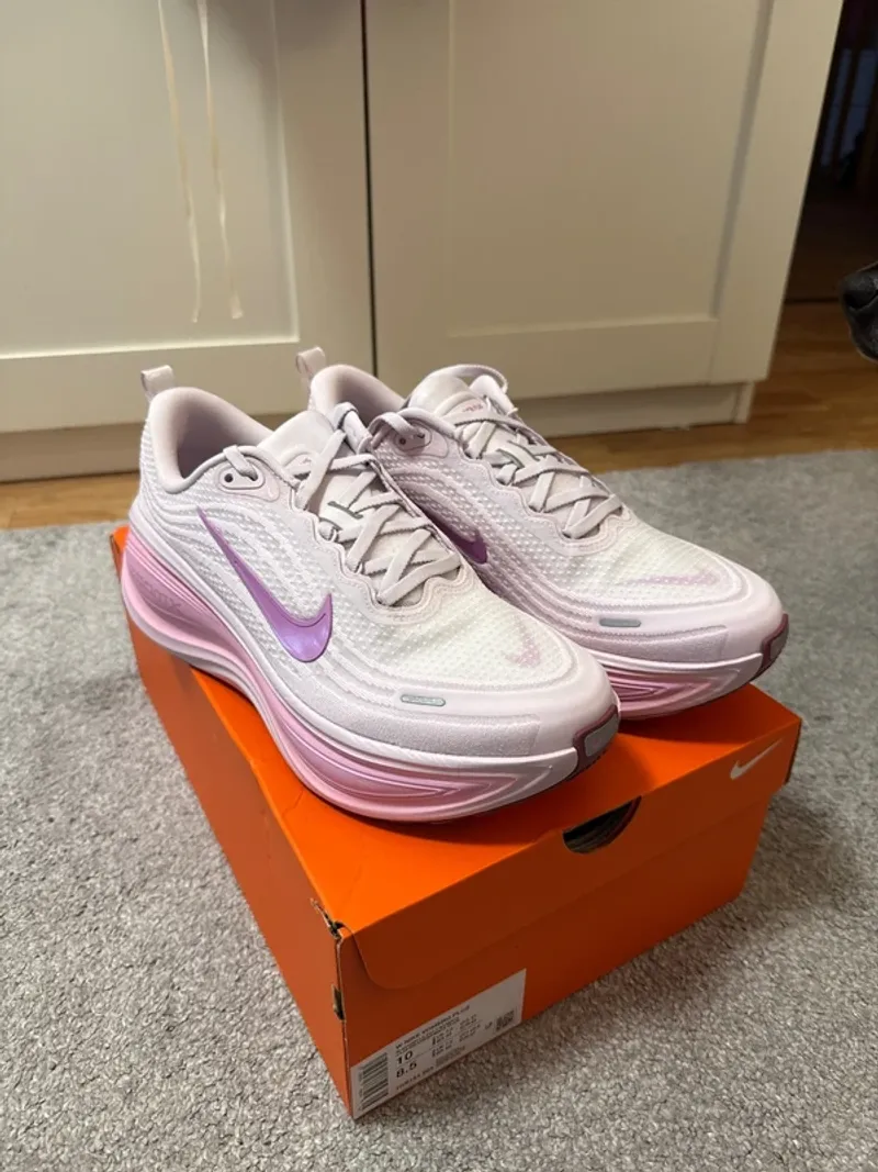 Gebrauchtes Nike Vomero Plus Running Shoes