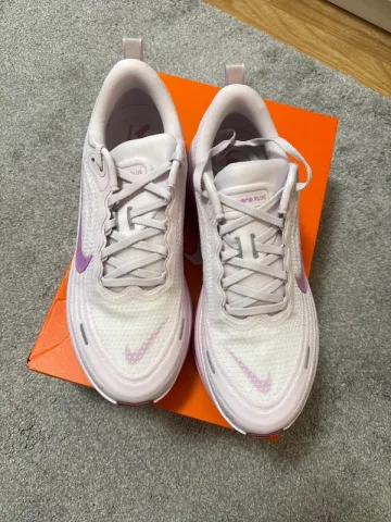 Used Nike Vomero Plus bike — image 3 of 5