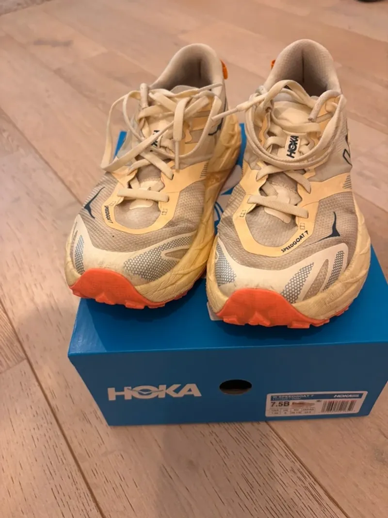 Used Hoka Speedgoat 7 Running Shoes