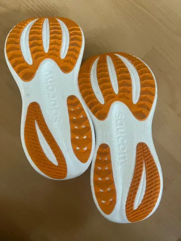 Brugt Saucony Triumph 23 bike — billede 5 af 5