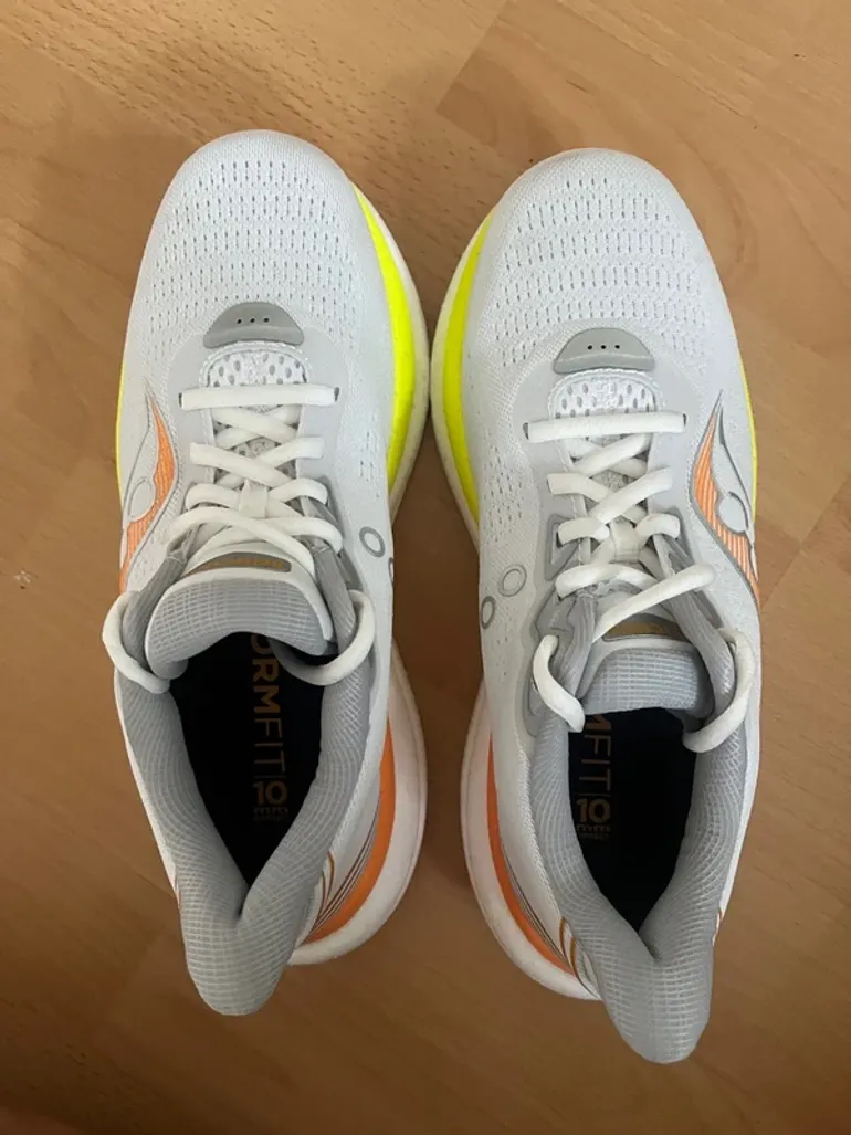 Brugt Saucony Triumph 23 bike — billede 3 af 5