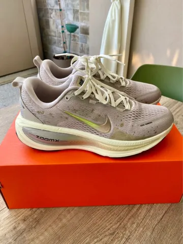 Tweedehands Scarpa Zoom Vomero 18 bike — afbeelding 3 van 8