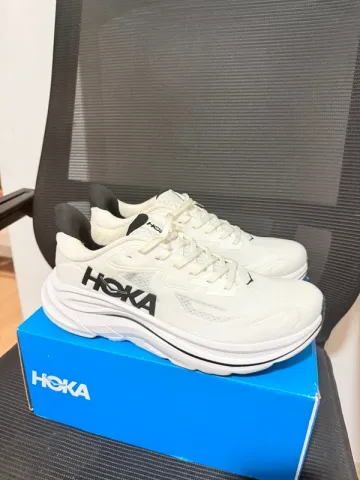 Hoka Clifton 10 bike usato — immagine 5 di 7