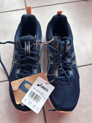 Brugt Asics Running Shoes bike — billede 1 af 3