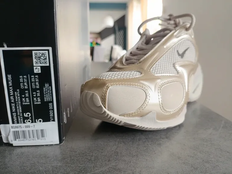 Nike Air Max Muse bike d'occasion — image 2 sur 3