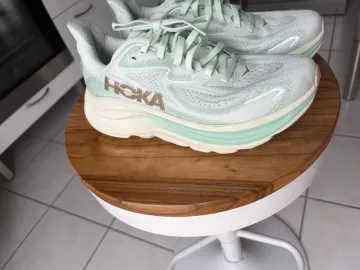 Hoka Clifton 10 bike usato — immagine 2 di 6