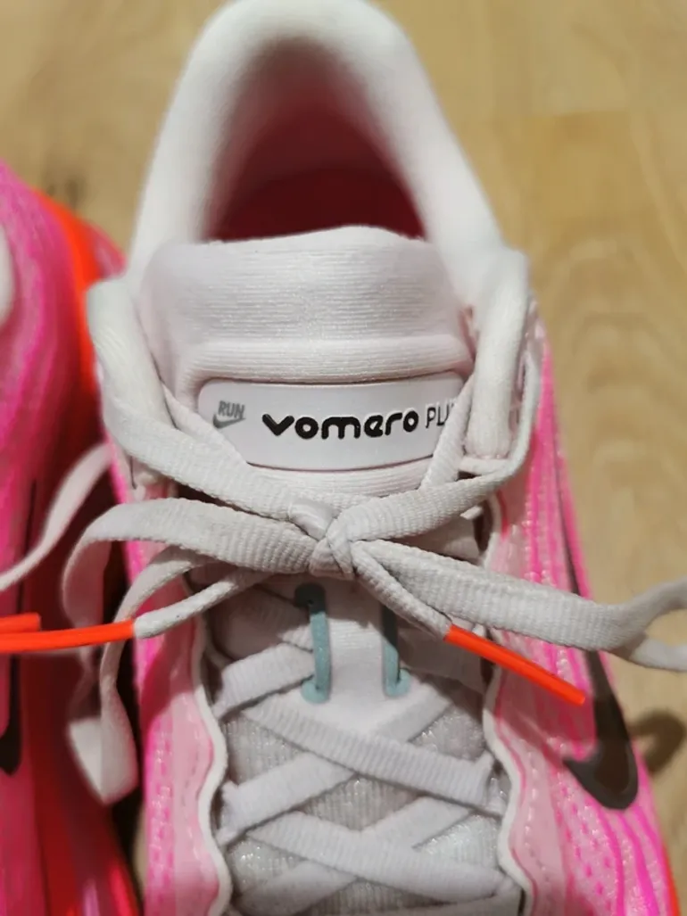Used Nike Vomero Plus bike — image 5 of 8