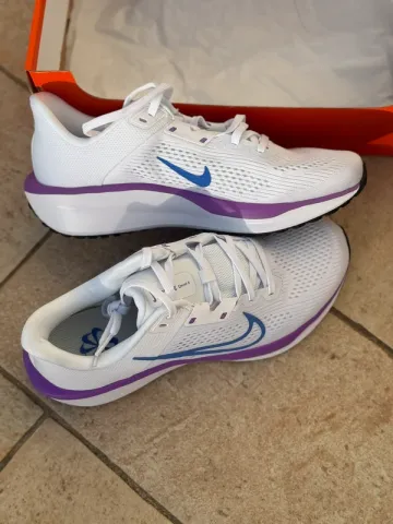 Brugt Nike Sneaker bike — billede 2 af 3