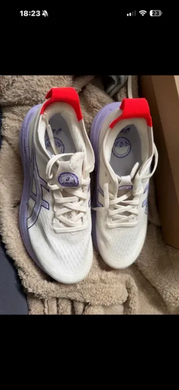 Asics Nimbus 27 bike d'occasion — image 3 sur 7