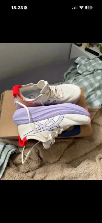 Asics Nimbus 27 bike d'occasion — image 6 sur 7