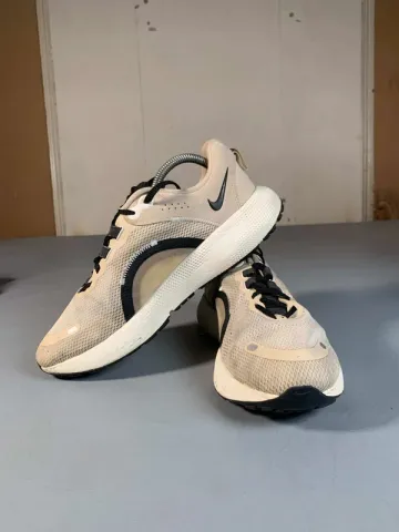 Used Time Nike Unisex Mesh Sneaker bike — image 5 of 5