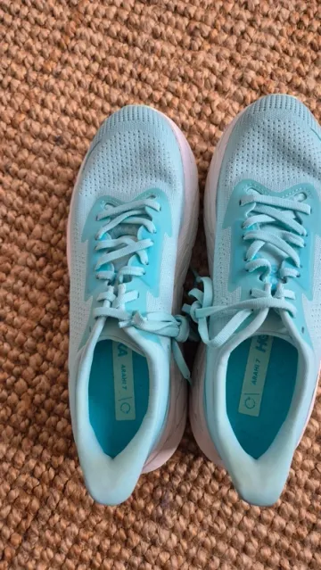 Tweedehands Hoka Arahi bike — afbeelding 5 van 11