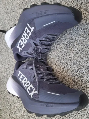 Used Adidas Wanderschuhe gore-tex bike — image 11 of 15