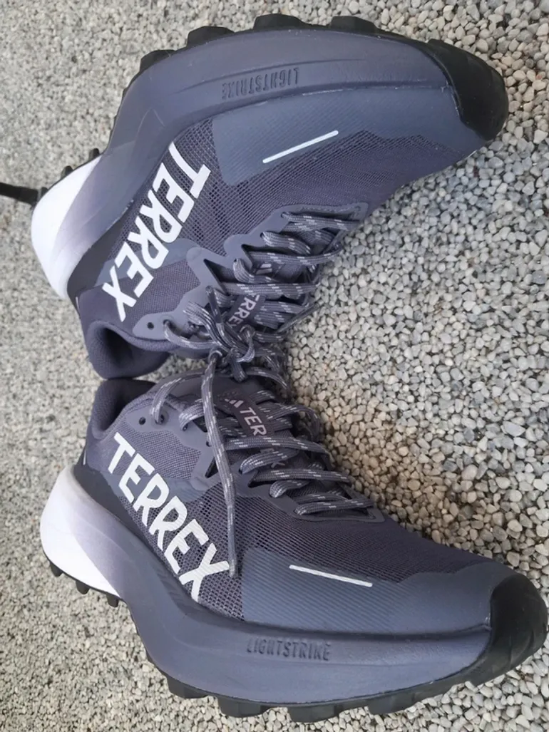 Used Adidas Wanderschuhe gore-tex bike — image 11 of 15