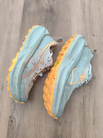 Asics Trabuco Max 4 bike d'occasion — image 3 sur 8