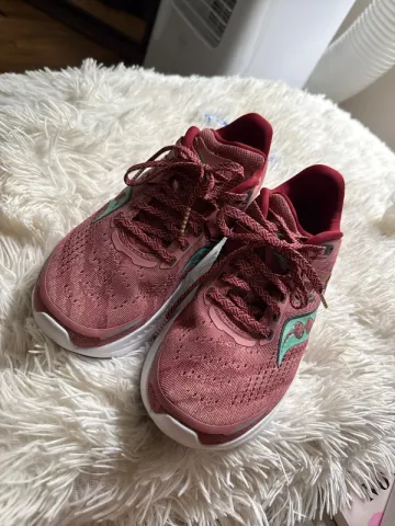 Saucony Running Shoes bike d'occasion — image 2 sur 2