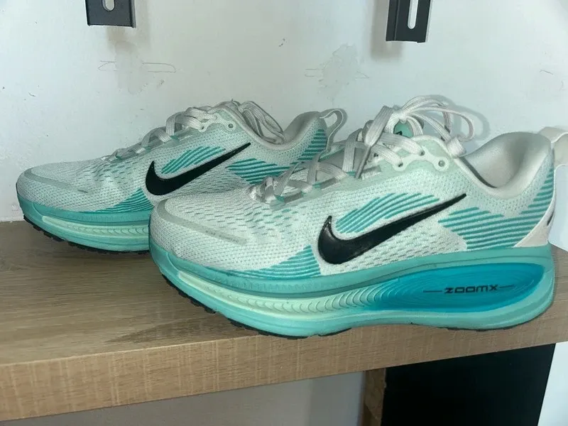 Nike Vomero 18 Running Shoes d'occasion