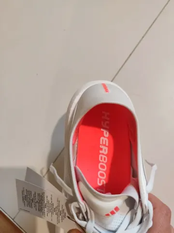 Adidas hyperboost run bike d'occasion — image 4 sur 7