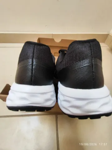 Used Nike Revolution 6 NN bike — image 2 of 6