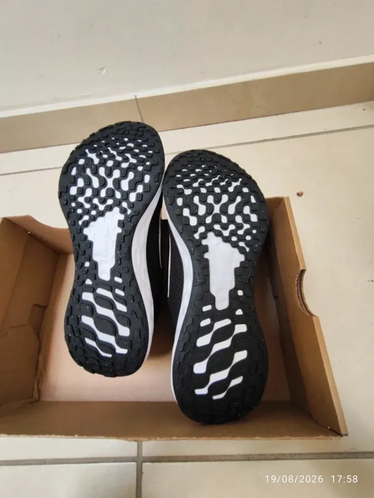 Used Nike Revolution 6 NN bike — image 3 of 6