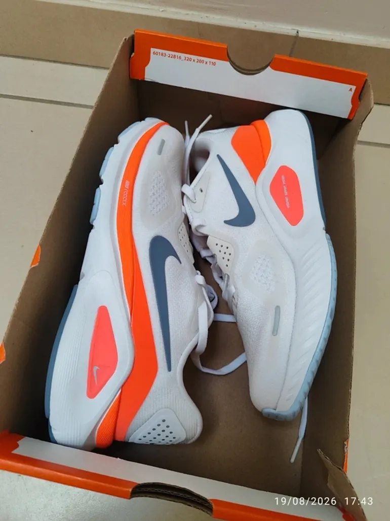 Použité Nike Structure 26 bike — obrázek 1 z 8