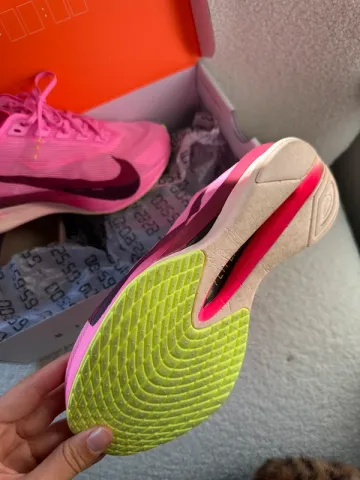 Used Rose Vaporfly Next 4 bike — image 5 of 10