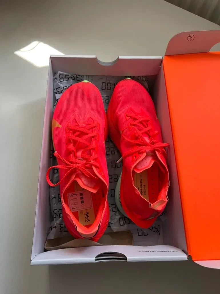 Used Nike Vaporfly bike — image 5 of 5