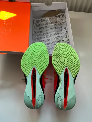 Used Nike Vaporfly bike — image 4 of 5