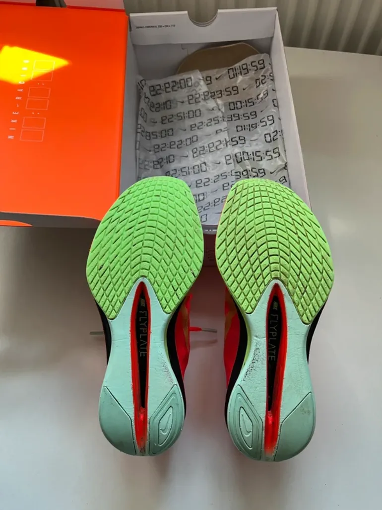 Used Nike Vaporfly bike — image 4 of 5