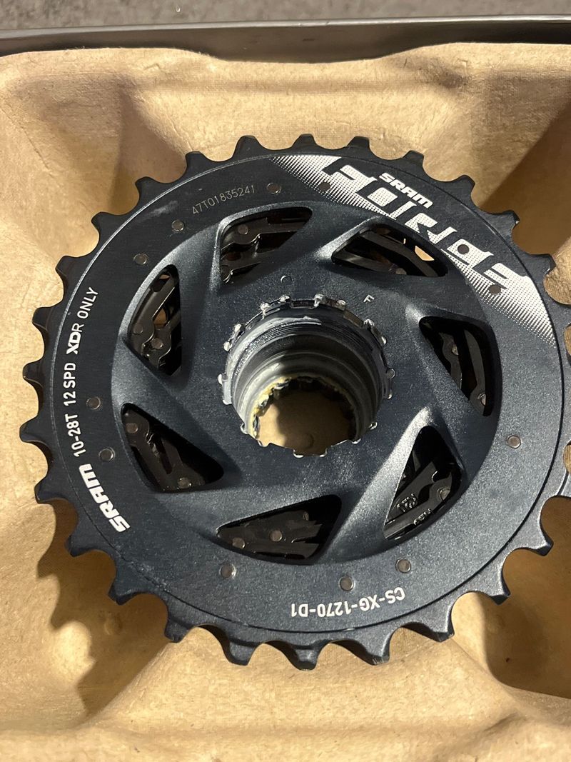 Sram Force CS XG-1270-D1 10-28 Drivetrain & Pedals d'occasion