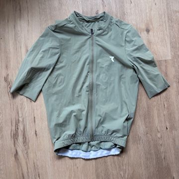 Used Ryzon Vela Jersey 2024 bike — image 1 of 5