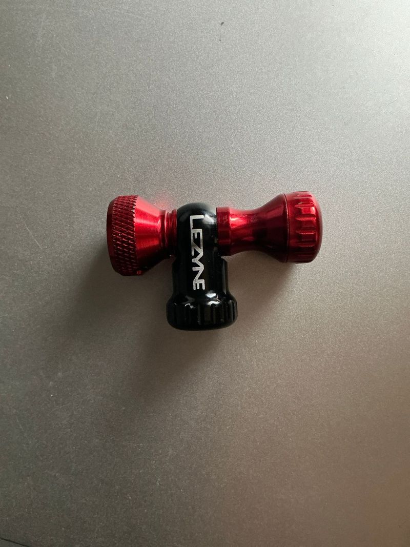 Used Lezyne Control Drive CO2 Pumpenkopf Cycling Accessories