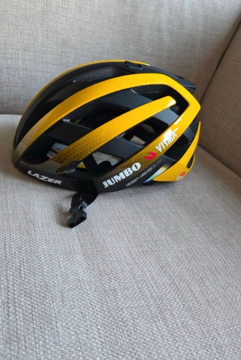 Brugt Lazer Genesis MIPS Helmet 2023 bike — billede 2 af 4