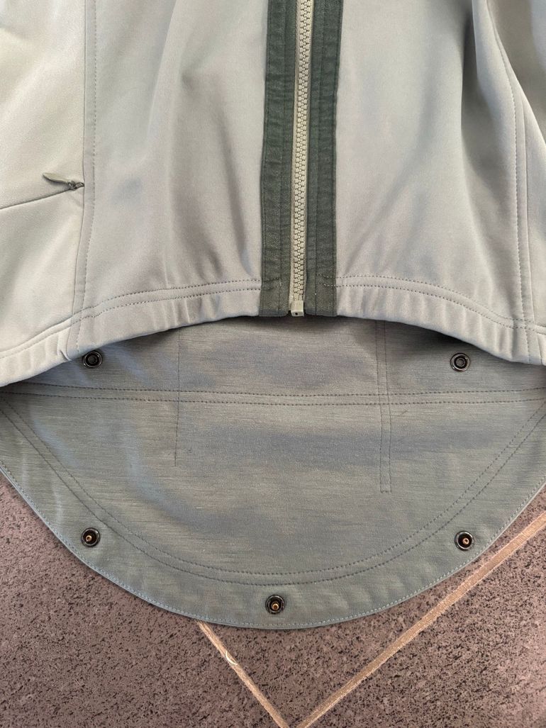 Used Isadore Winter Jacket bike — image 6 of 8