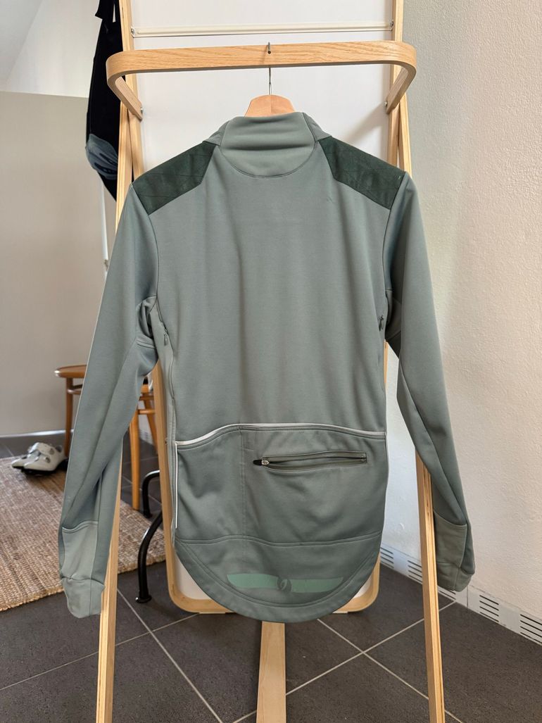 Used Isadore Winter Jacket bike — image 7 of 8
