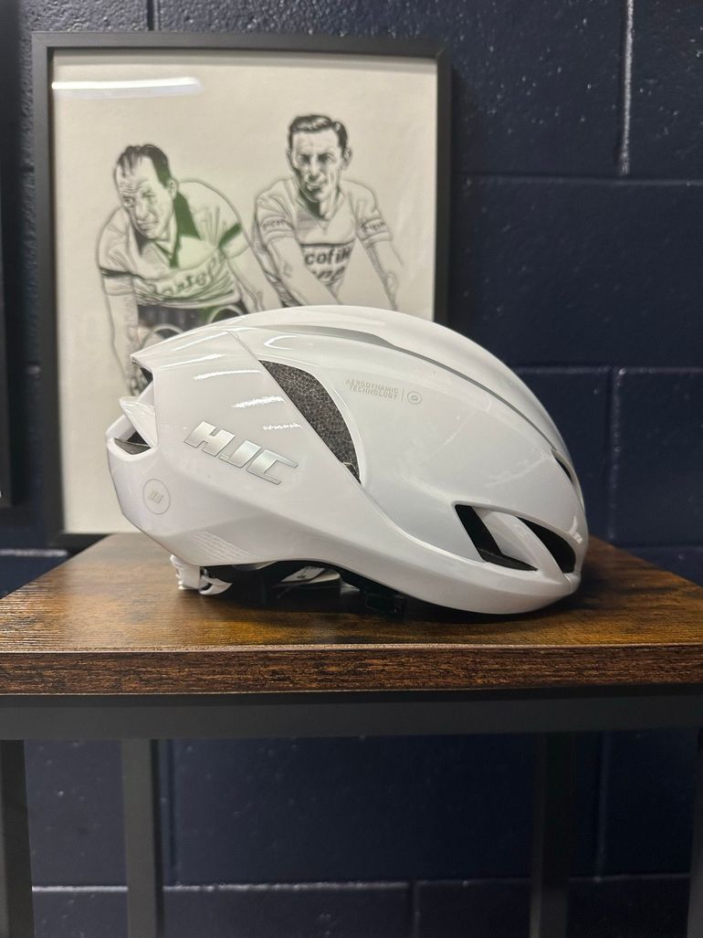 Brugt Hjc Furion 3.0 Helmet 2026 bike — billede 4 af 14