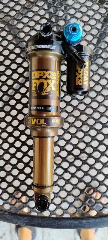 Używany Fox Float DPX2 Factory Trunnion 2021 bike — zdjęcie 1 z 5