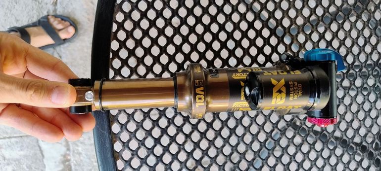 Używany Fox Float DPX2 Factory Trunnion 2021 bike — zdjęcie 3 z 5