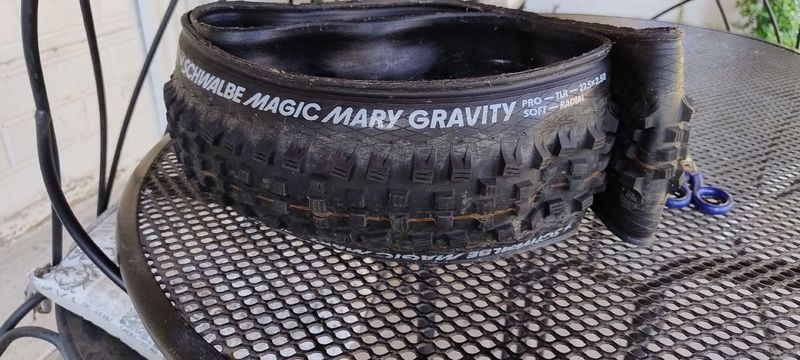 Gebrauchtes Schwalbe Magic Mary Gravity Pro 2026 Tyres & Tubes