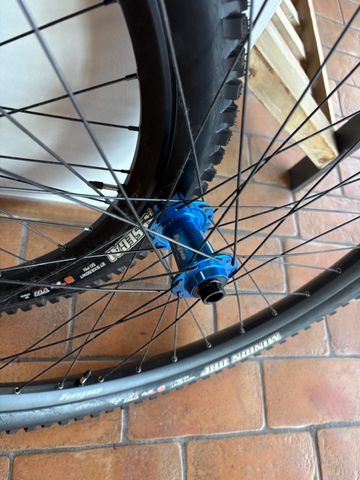 Brugt Hope Mullet Wheelset 29 / 27.5 2023 bike — billede 5 af 5