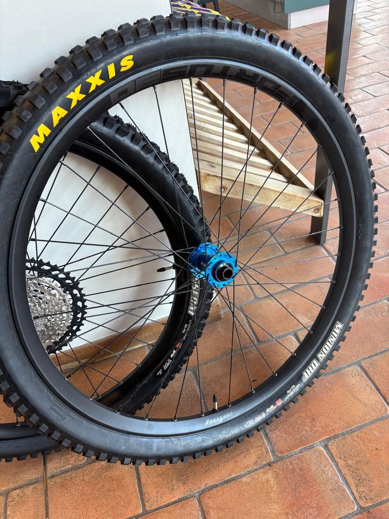 Used Hope Mullet Wheelset 29 / 27.5 2023 Wheels