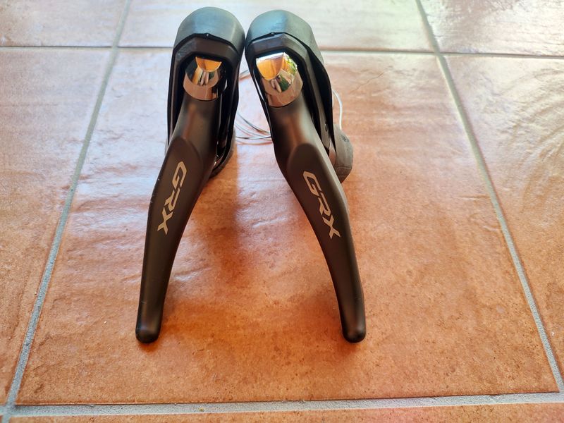 Gebrauchtes Shimano GRX ST-RX810 Brakes