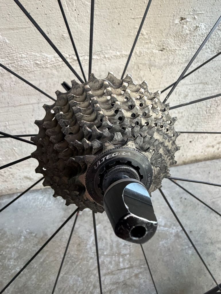 Used Deda Elementi Carbon Road Wheels bike — image 5 of 6