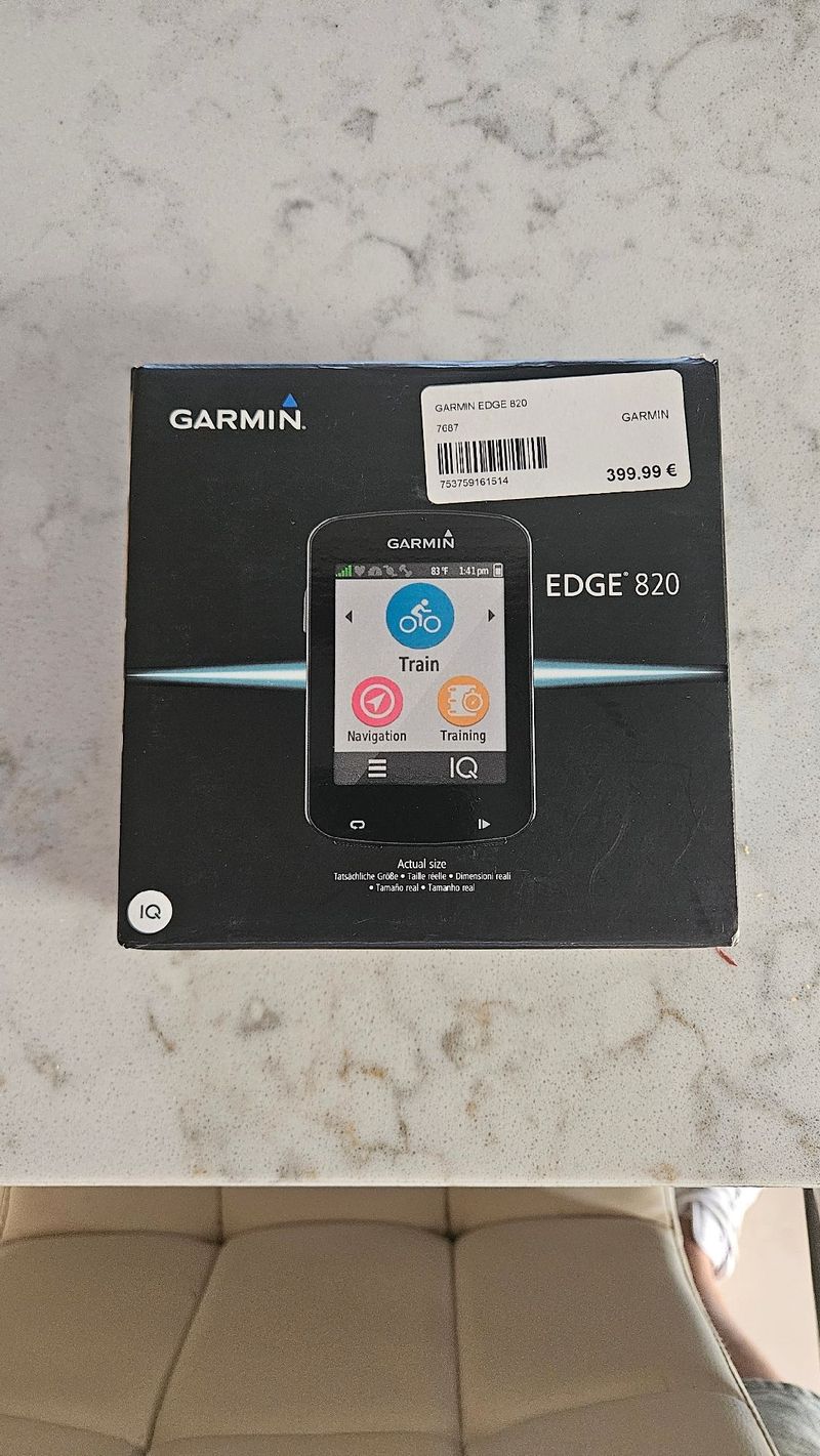 Garmin Edge 820 Bundle Cycling Accessories usato