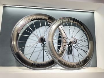 Używany Lightweight Fernweg EVO Wheelset 2020 bike — zdjęcie 2 z 11
