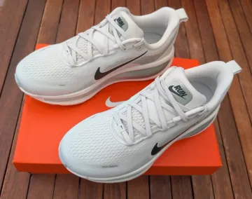 Nike Vomero 18 bike d'occasion — image 1 sur 4