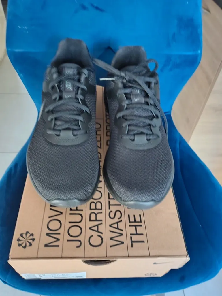 Tweedehands Nike Révolution 6 bike — afbeelding 5 van 8