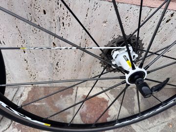 Used Mavic Ksyrium SR bike — image 2 of 3
