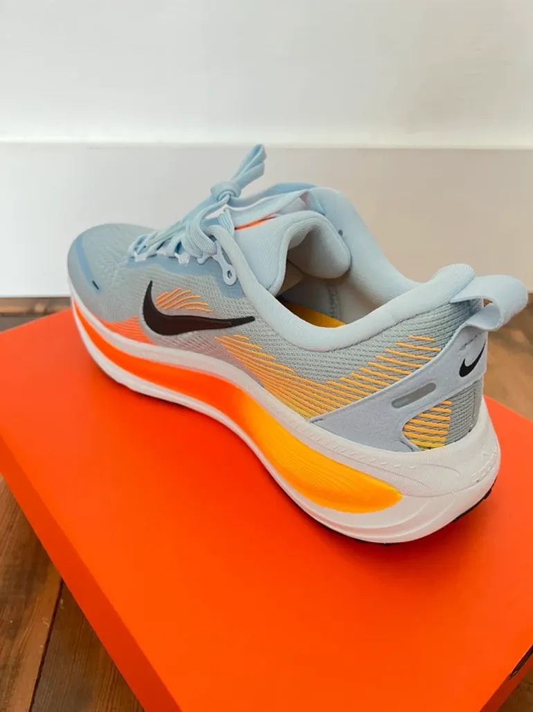 Orange Vomero 18 bike d'occasion — image 6 sur 12
