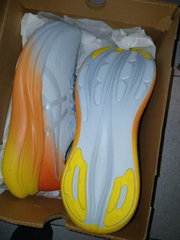 Gebrauchtes Asics Gel Nimbus 28 bike — Bild 2 von 3
